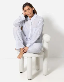 Hot Pyjama Set aus Langarmshirt und Hose - Streifen - Damen Nachtwäsche